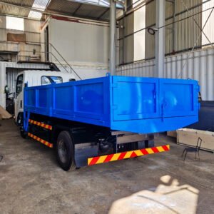 Caisse de camion bleue